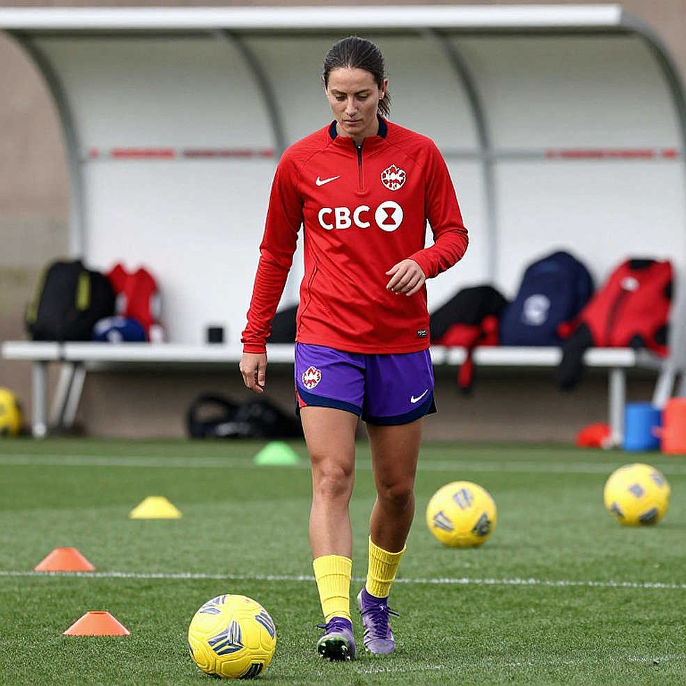 Van Dijk và cuộc xét xử thẩm quyền chiến thuật ở đội tuyển Hà Lan