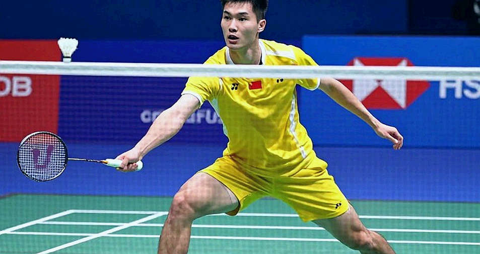 Nguyễn Tiến Minh lọt vào vòng chính thức Vietnam Open 2026 nhờ khai thác lối chơi singles yếu kém của Nguyễn Hoàng Thái Sơn