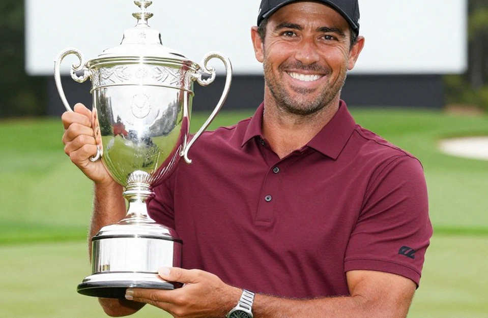 Găng tay golf: Vì sao da Cabretta đang trở thành lựa chọn số một của golfer Việt?