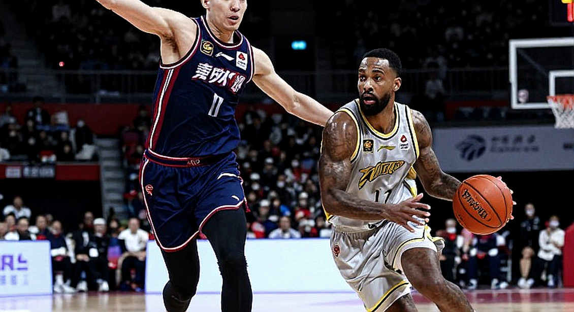 Grizzlies trao AJ Johnson và Taj Gibson, nhận Hawkins cùng Peavy từ Pelicans Grizzlies trao AJ Johnson và Taj Gibson, nhận Hawkins cùng Peavy từ Pelicans