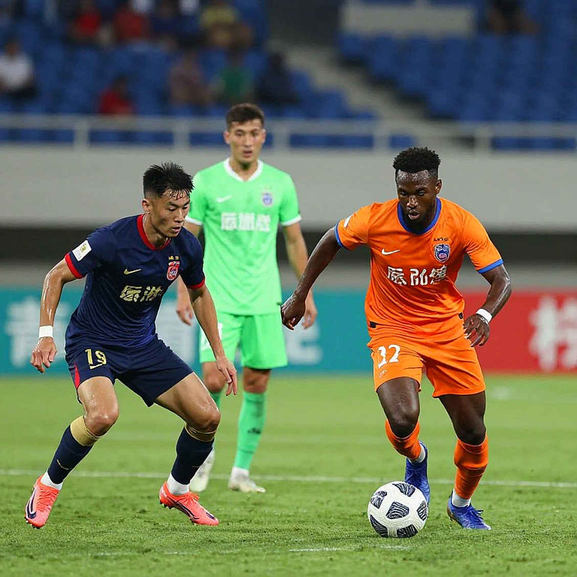 U23 Thái Lan gặp U23 Hong Kong (Trung Quốc): Tấm vé tứ kết và vết nứt sau hàng thủ