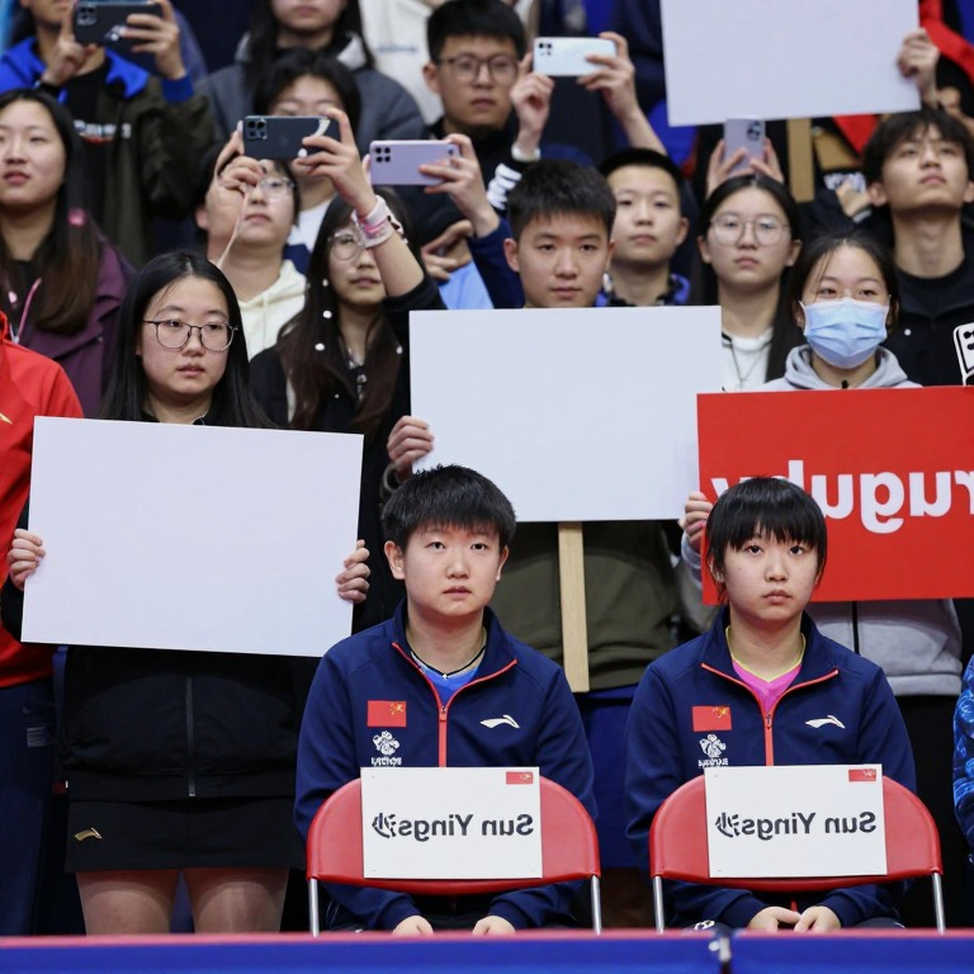 Keighley Table Tennis Centre lần đầu tuyển huấn luyện viên trả lương: 20 giờ, hai vai, và một hạn chót lệch nhịp